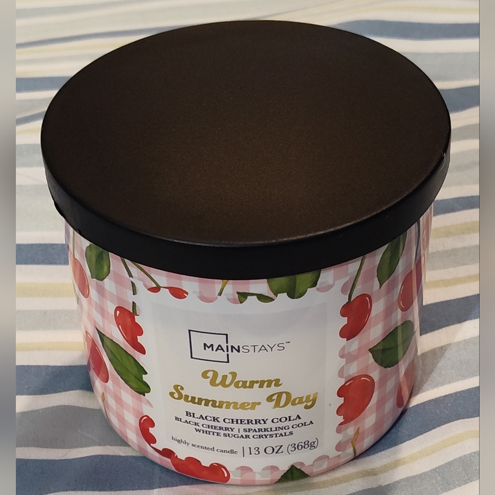NEW!! Mainstays 3 Wick Candle